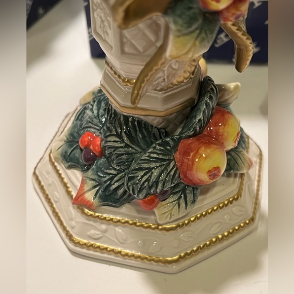 NWT FITZ & FLOYD SNOWY WOODS CANDLEHOLDER. - Picture 8 of 11